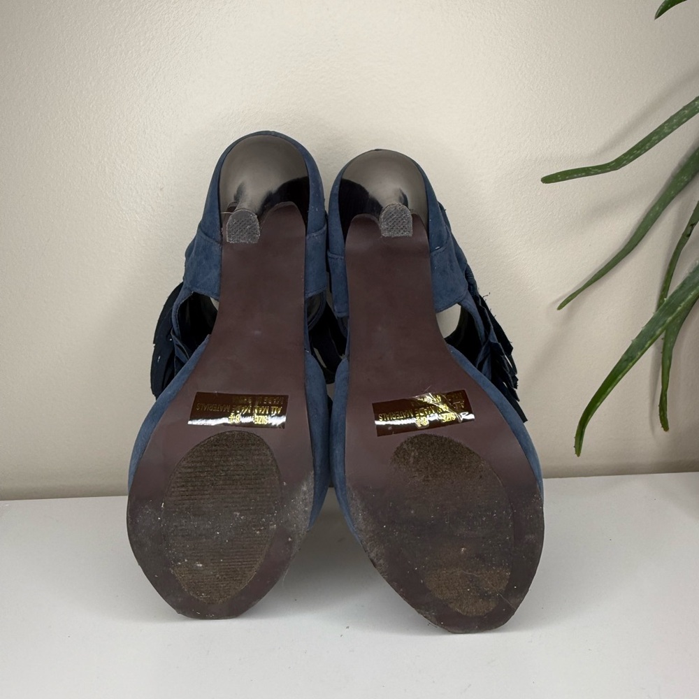 JustFab Blue Faux Suede Fringe Peep Toe High Heel Sandals Women’s Size 8.5 - Picture 7 of 9